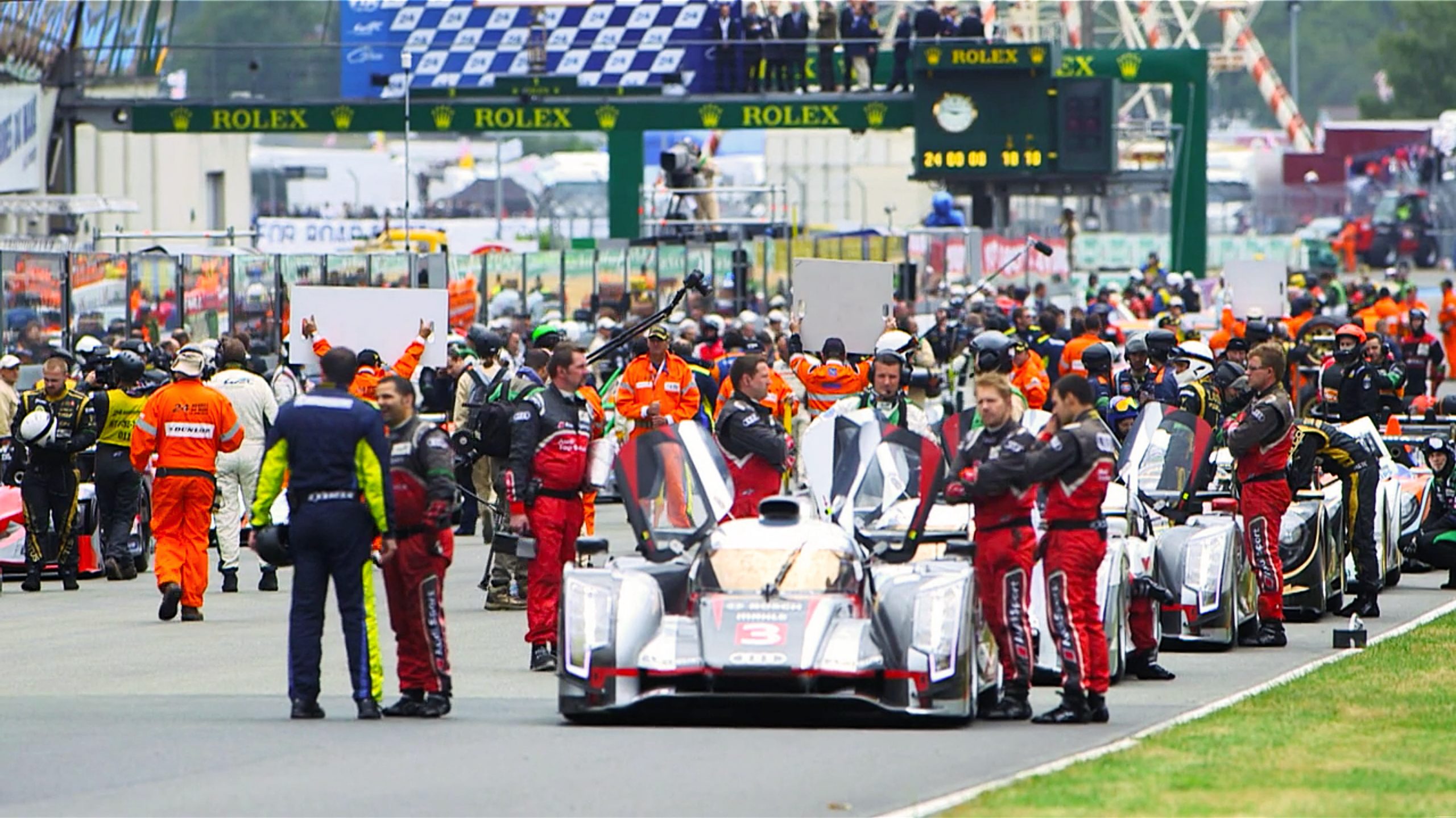 Le Mans - behind the scenes at one of the most dramatic events in recent years